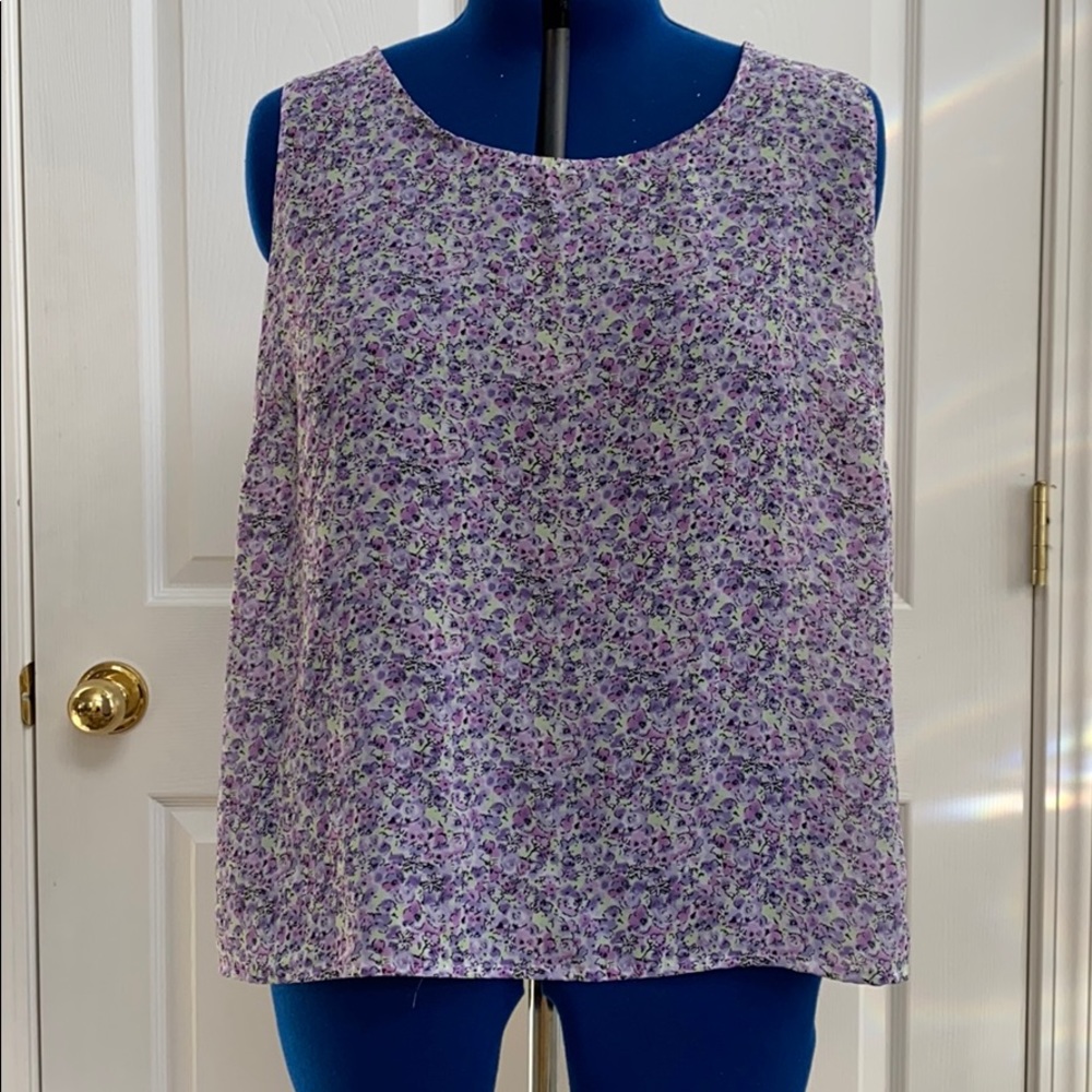 Notations Tank w/floral design